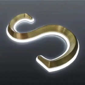 3D Illuminated Letters